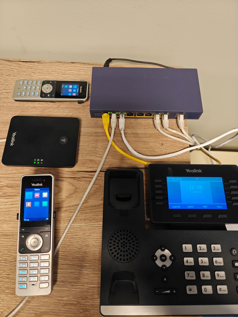 Bellen via de Voyp-app op smartphone, laptop of computer